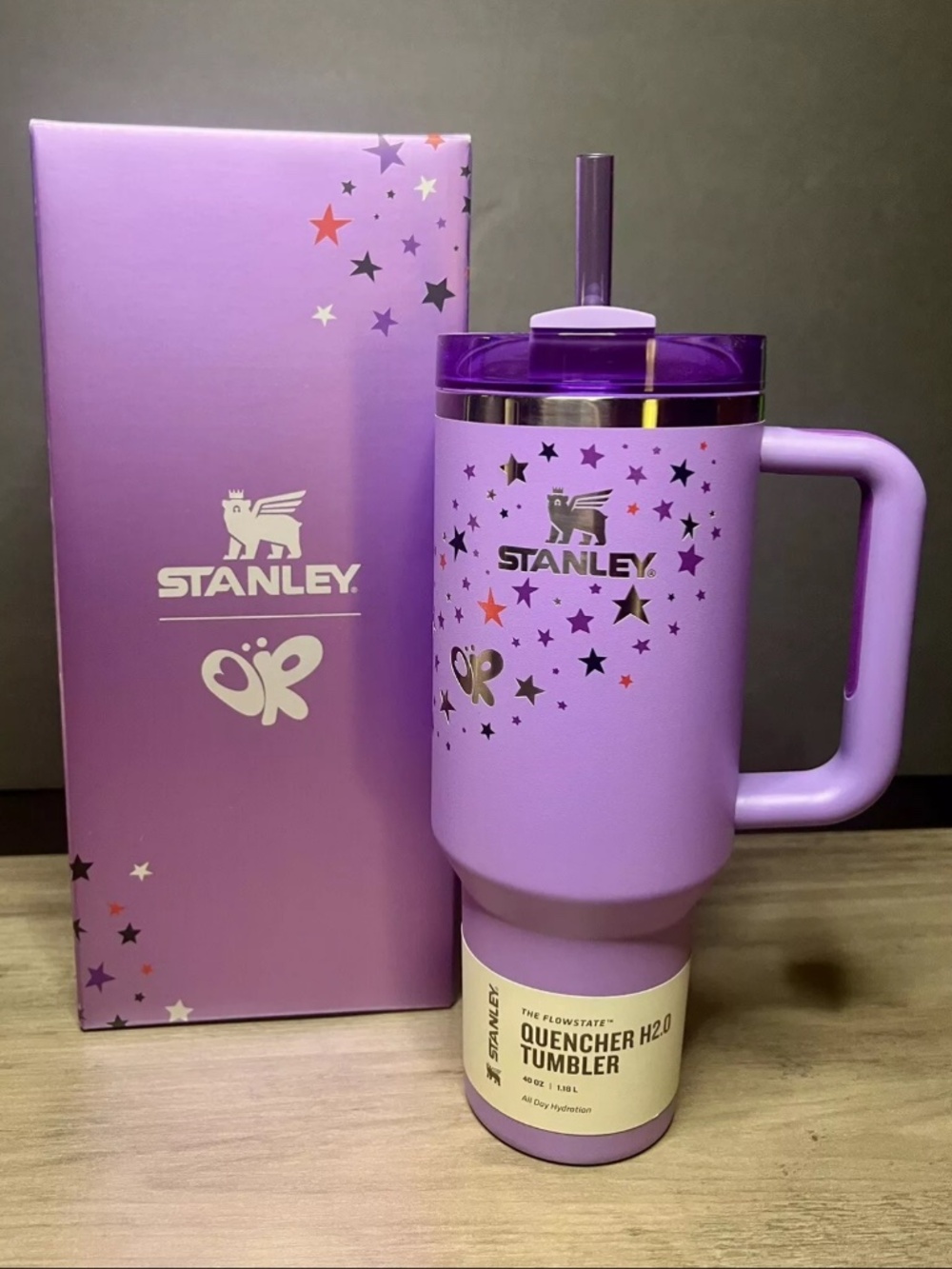 Olivia Rodrigo x Stanley ‎ Quencher H2.0 Flowstate Tumbler | 40oz